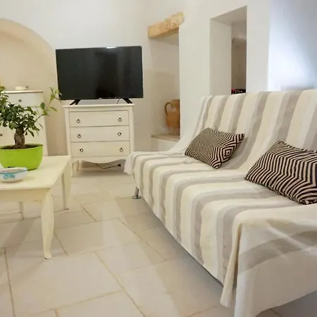 Villa Lamia Claudia *